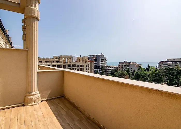 Argisht Partez 1br With Sea View And Pool Apartament Varna