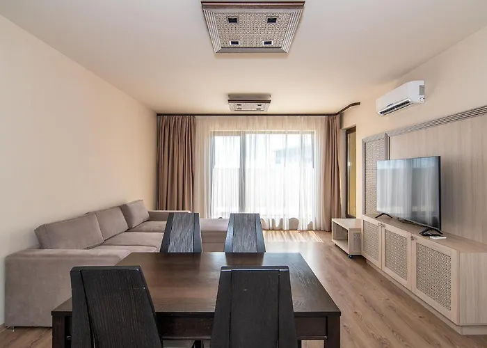 Argisht Partez 1br With Sea View And Pool * Varna